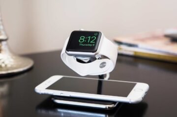 Top Wooden Apple Watch Stands for Rustic Style Lovers